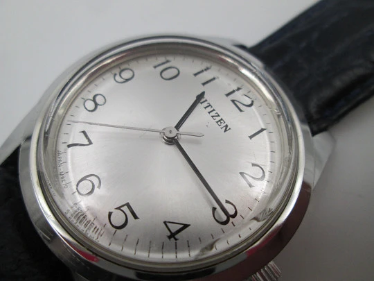 Citizen men's wristwatch. Stainless steel. Manual wind. Leather strap. 1970's. Japan