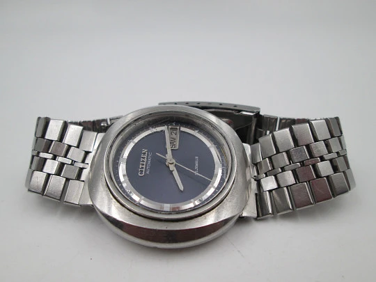 Citizen. Acero inoxidable. Automático. Esfera azul. Caja elíptica. Brazalete. Calendario. 1970 Citizen. Acero inoxidable. Automático. Esfera azul. Caja elíptica. Brazalete. Calendario. 1970