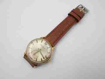 Cler Watch. Acero inoxidable y chapado oro. Cuerda manual. Segundero. 1970