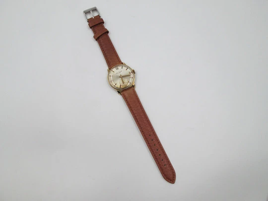 Cler Watch. Acero inoxidable y chapado oro. Cuerda manual. Segundero. 1970