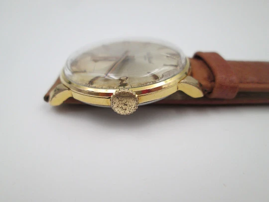 Cler Watch. Acero inoxidable y chapado oro. Cuerda manual. Segundero. 1970