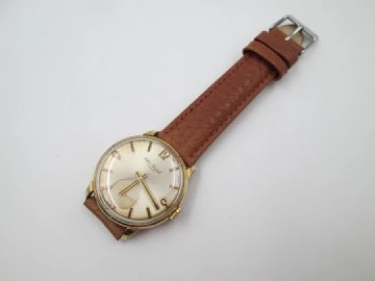 Cler Watch. Stainless steel & gold plated. Manual wind. Small second hand. 1970's