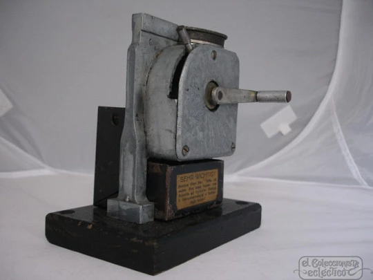 Clou office mechanical pencil sharpener. Cast iron and metal