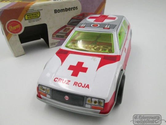 Coche Renault 17 Cruz Roja. Juguetes Payva. Hojalata. 1970. Fricción