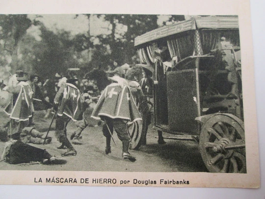Colección de 25 cromos. La Máscara de Hierro de Douglas Fairbanks. Chocolates San Antonio