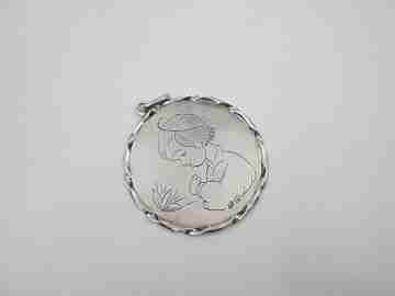 Colgante plata de ley Primera Comunión. Joyería Malde. Grabado niño. 1990