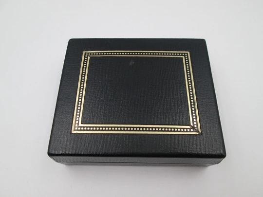 Colibri Mini Monogas pocket lighter. Gold plated. Diamond pattern. Box. England. 1970's