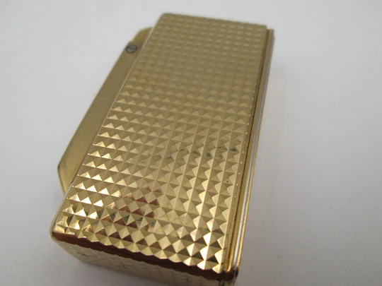 Colibri Mini Monogas pocket lighter. Gold plated. Diamond pattern. Box. England. 1970's