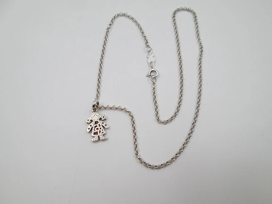 Collar para mujer joyería Tous. Colgante niña y cadena de plata de ley. España. 2015 Collar para mujer joyería Tous. Colgante niña y cadena de plata de ley. España. 2015