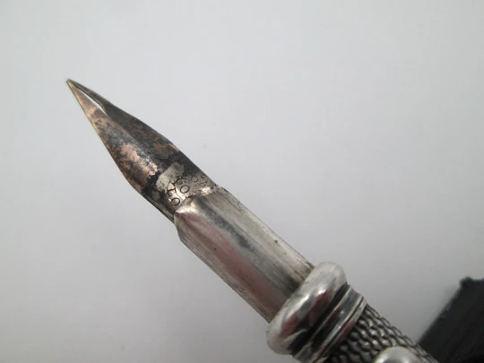 Combo mecánico Sampson Mordan. Plata ley. Lápiz y pluma. 1880. Piedra negra