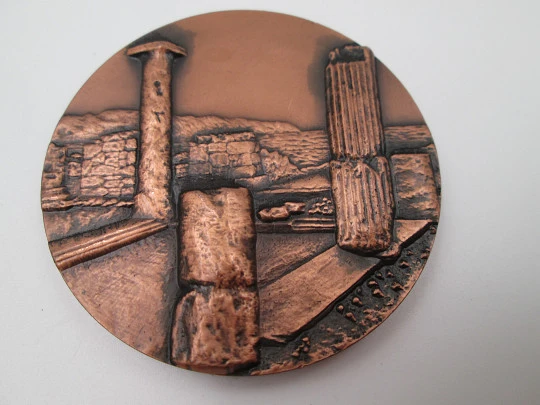 Copper commemorative medal 70th anniversary of the excavations of Ampurias