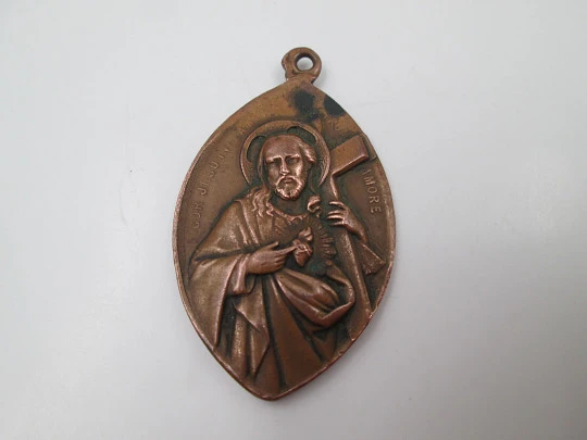 Copper medal. Virgin with Child / Jesus with Cross and Sacred Heart. Spain. 1930's