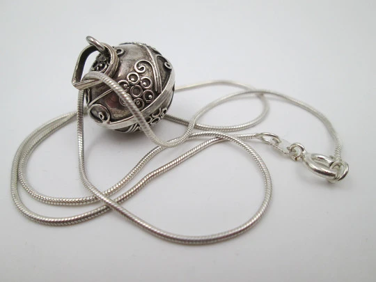 Cord with decorated sphere caller of angels. 925 sterling silver. Spain