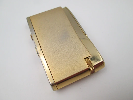 Cordial 33 butane lighter with Fero mechanical watch. Gold plated netal. 1960's. Swiss