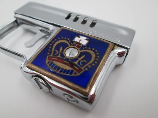 Corona petrol automatic lighter gun. Silver plated and enamel. Automatic. 1950's