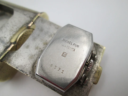 Corona petrol lighter with Atlantic wind-up watch. Golden plated. Germany / Swiss. 1940's Corona petrol lighter with Atlantic wind-up watch. Golden plated. Germany / Swiss. 1940's