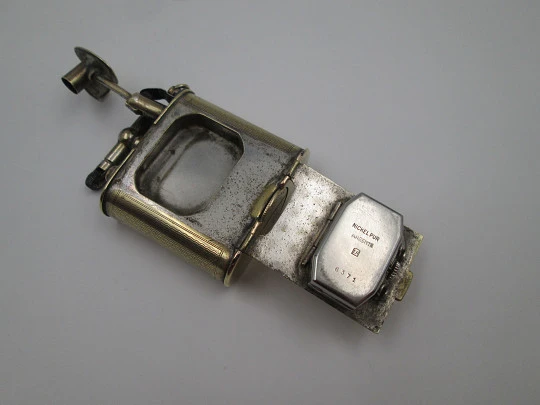 Corona petrol lighter with Atlantic wind-up watch. Golden plated. Germany / Swiss. 1940's Corona petrol lighter with Atlantic wind-up watch. Golden plated. Germany / Swiss. 1940's