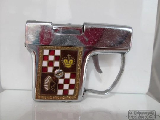 Corona. Gun shaped. Japan. 1950's. Enamel. Automatic lighter