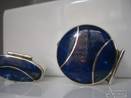 Couple of pill boxes. Sterling silver. 1970's. Blue and black enamel