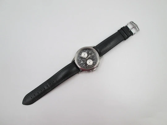 Cronógrafo automático Hamilton Khaki. Acero inoxidable. Esfera negra. Suiza. 2010