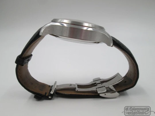 Cronógrafo Baume & Mercier Clifton. Automático. Estuche. Acero. Calendario Cronógrafo Baume & Mercier Clifton. Automático. Estuche. Acero. Calendario