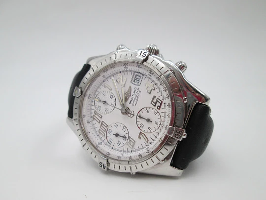 Cronógrafo Breitling Chronomat 1884. Automático. Acero. Calendario. Estuche