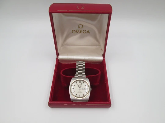 Cronómetro Omega Constellation. Acero inoxidable. Automático. Brazalete. Estuche