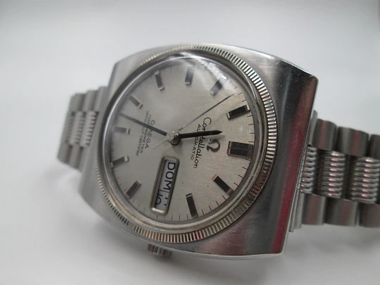 Cronómetro Omega Constellation. Acero inoxidable. Automático. Brazalete. Estuche