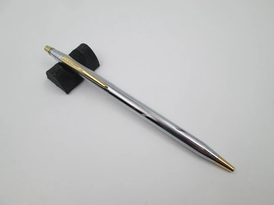 Cross Century Classic ballpoint pen. Chromed metal and gold plated. Original box. USA