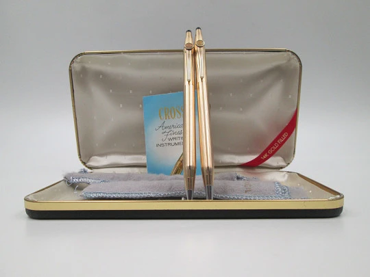 Cross Classic mechanical pencil and ballpoint pen set. 14k gold filled. Original box. 1990's