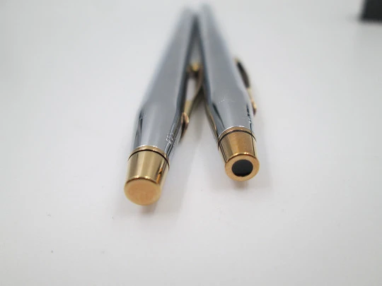 Cross Classic mechanical pencil and ballpoint pen set. Chromed metal & gold plated. Box