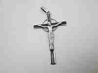 Cruz crucifijo colgante. Plata de ley 900 milésimas. Asa y argolla. España. 1980