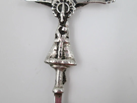 Cruz Santo Cristo Burgos y Virgen del Pilar. Plata de ley. Siglo XVIII