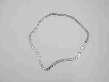 Cuban chain with flat links. 925 sterling silver. Carabiner clasp. Spain