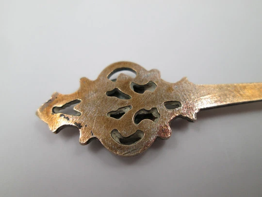 Cuchara metal chapado oro. Santuario de Rocamadour. Concha y medalla