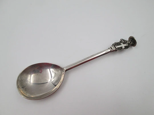 Cuchara San Juan apóstol. Plata de ley. Thomas Bradbury & Sons. Inglaterra. 1910