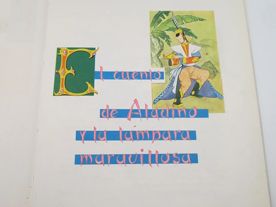 Cuentos Orientales. Ilustraciones a color Benvenuti. Fratelli Fabbri. Tapas duras. 1959