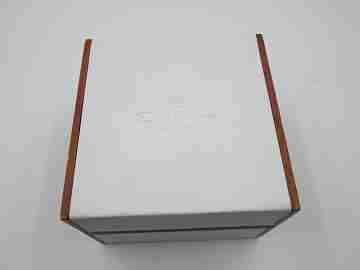 Cyma Le Locle. Caja rectangular. Acero inoxidable. Cuarzo. Fecha