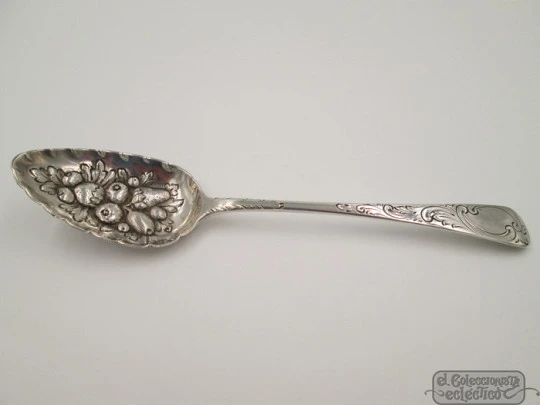 Decorative silver spoon. 18th century. Richard Crossley. Fruits