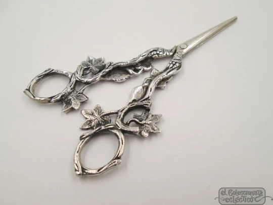 Decorative sterling silver scissors. Vine leaves and grapes