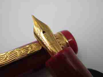 Delta Joaquin Rodrigo. Special limited edition. Burgundy resin & vermeil silver