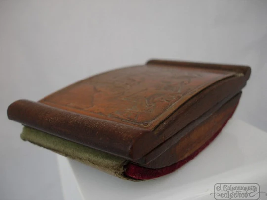 Desk blotter. Wood and copper. France. Les Accordailles