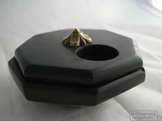 Desk inkwell. Black stone. Bronze flower. Octagonal shape