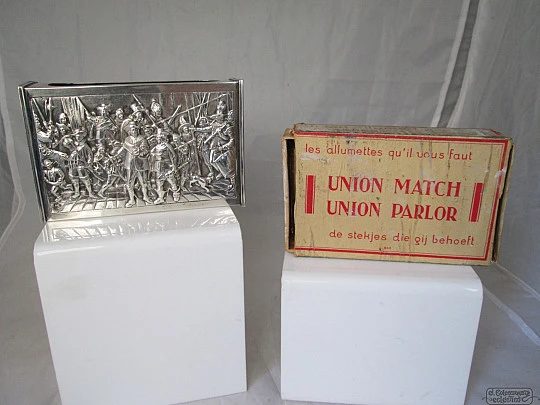 Desk matchbox. 750 thousandths silver. Vienna. End 19th century