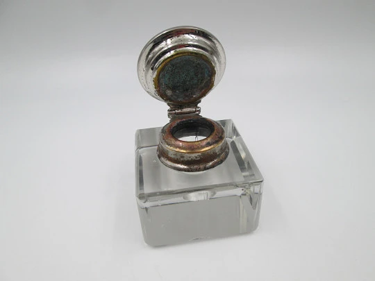 Desk / table glass inkwell. Articulated silver plated lid. Linear motifs. Europe. 1940's