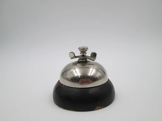 Desk / table / hotel bell. Silver metal and wood. Wind-up. 1950's