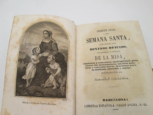 Devocionario Diamante Divino Semana Santa. Terciopelo azul y adornos dorados
