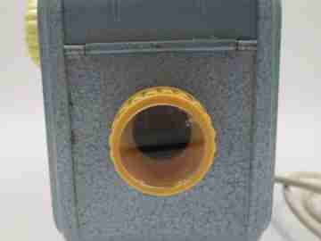 Dia Vetitö toy movie projector. Mesefilm. 35mm. 1950's. Box