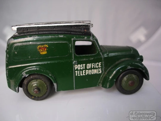 Dinky Toys Telephone Service van. Meccano Ltd. Zinc alloy. 1950's
