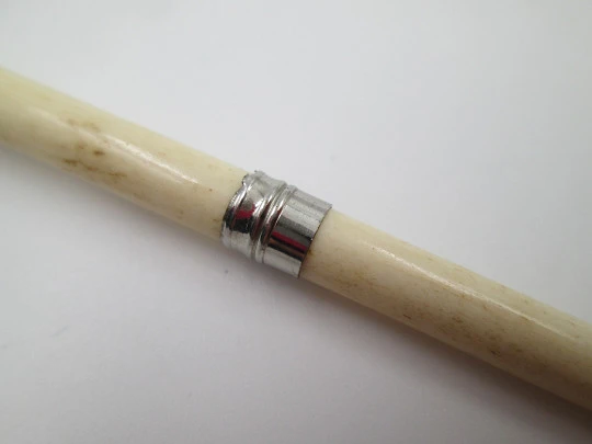Dip calligraphy pen. Silver plated and ivory. Golden nib. Europe. 1900's Dip calligraphy pen. Silver plated and ivory. Golden nib. Europe. 1900's